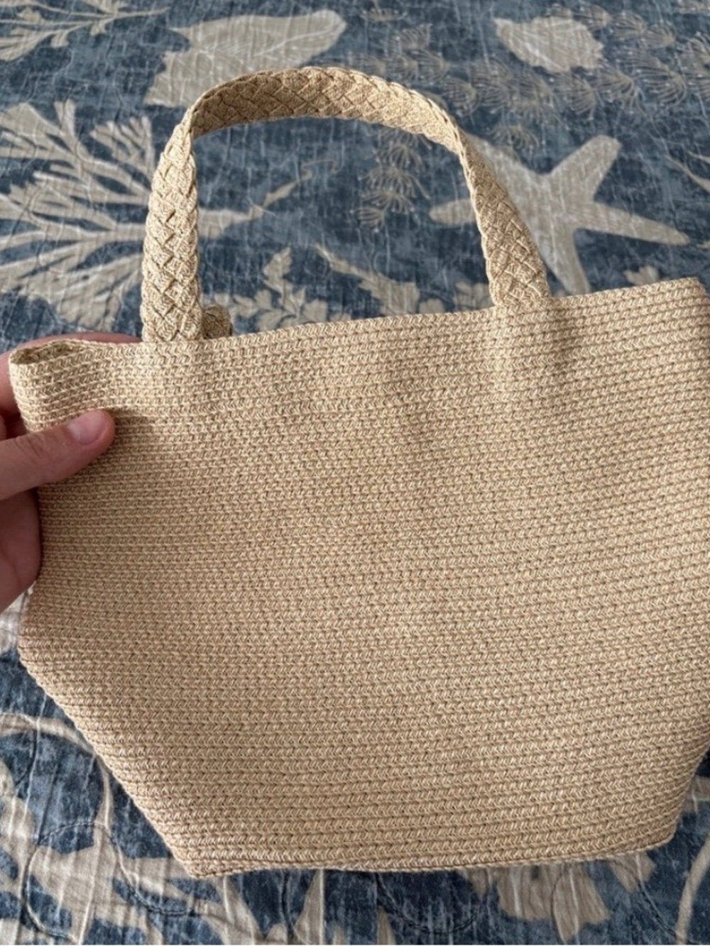 Talbots Straw Bag Lined in Pink - Picture 3 of 5